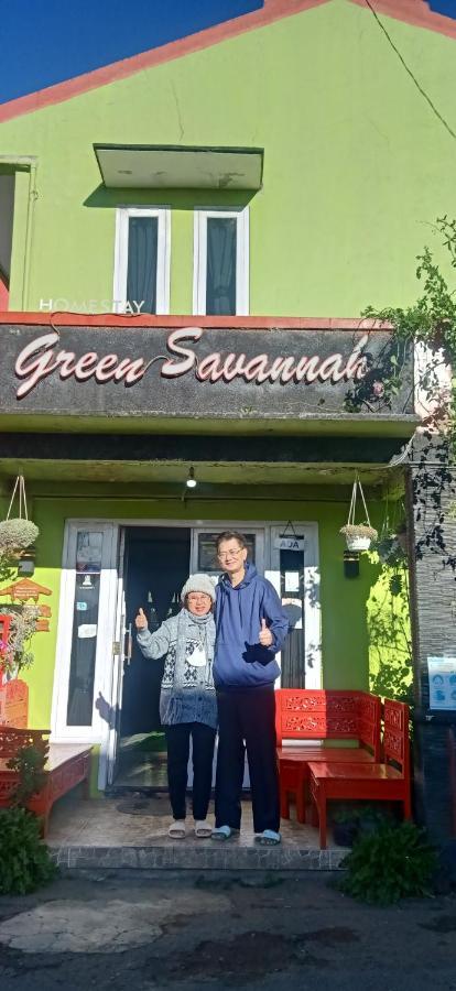 Green Savannah Homestay Syariah Diyeng Eksteriør billede